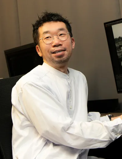 中村 謙介
